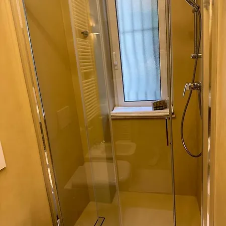 Apartment Residenza Galliana Splendido Per 3 Persone A Due Passi Dal Mare, Dal Ponte Di Tiberio E Nel Pieno Centro Storico Di - Ig Residenza Galliana