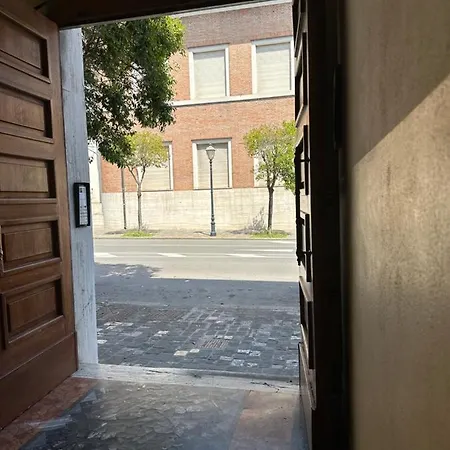 Residenza Galliana Splendido Per 3 Persone A Due Passi Dal Mare, Dal Ponte Di Tiberio E Nel Pieno Centro Storico Di - Ig Residenza Galliana Apartment *
