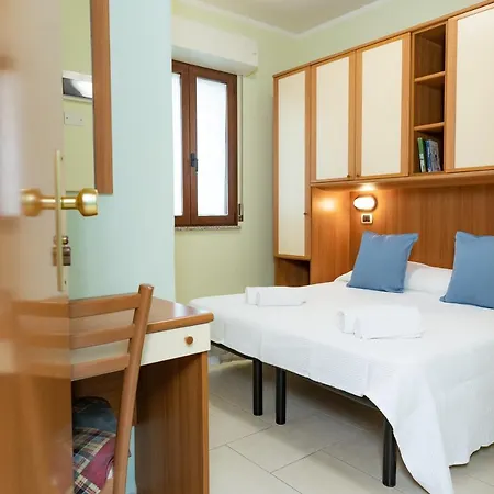Hotel Greta 2*