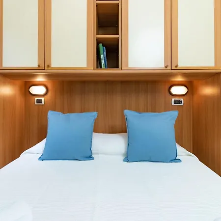 Greta Hotel 2*