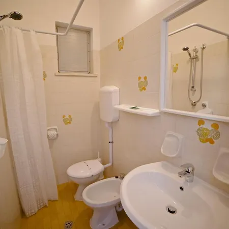 Hotel Ischia 2*