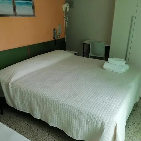 Nova Dhely Hotel 3*