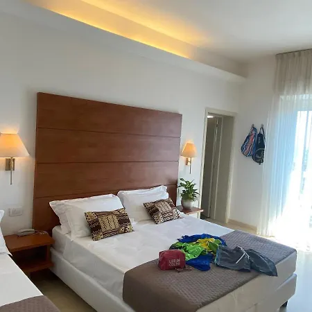 فندق Del Parco ريميني