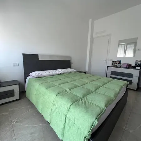 Casa Violetta, Nuova Darsena Rimini