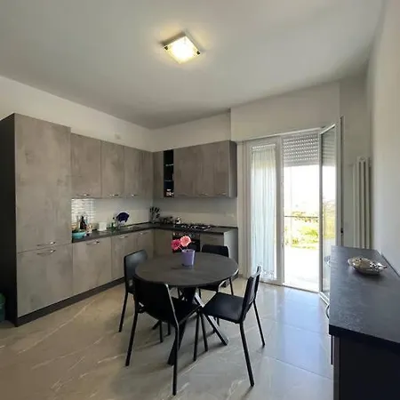 Casa Violetta, Nuova Darsena *