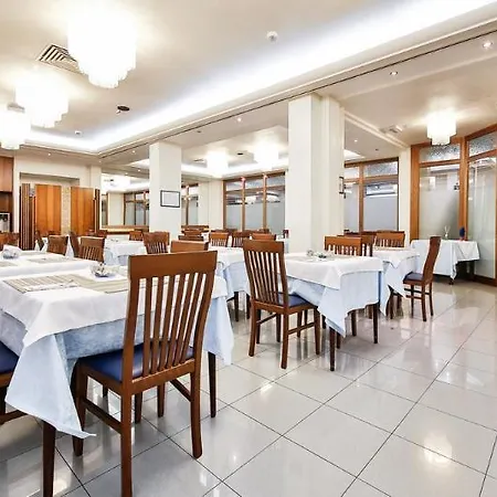 Sunset Hotel 4*