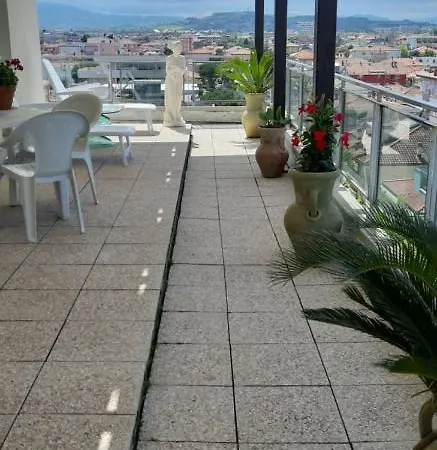 Attico 50 Metri Dal Mare A * Rimini