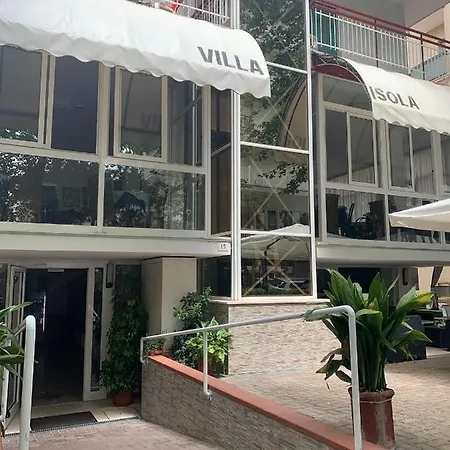 Isola Hotel 2*