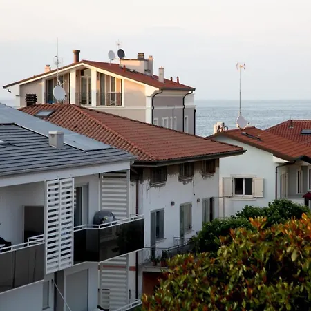 Hotel Alfa - Spiaggia Inclusa Con Pacchetti Personalizzati Hotel 2*