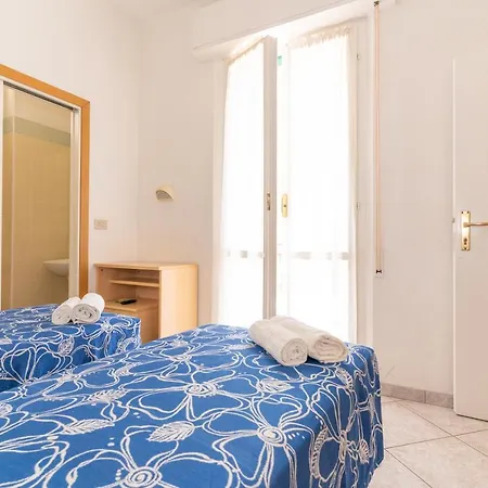 Isola Hotel