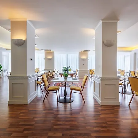 Parco Dei Principi Boutique Hotel 4*