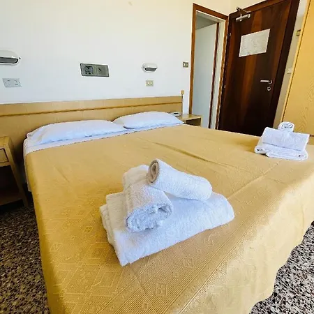 Otel Columbia Frontemare