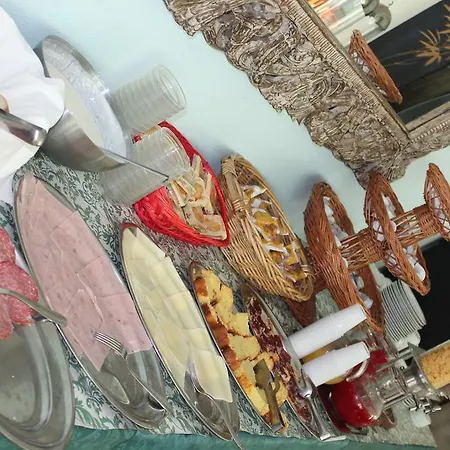 Hotel Santini