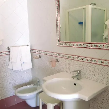 Hotel Monti