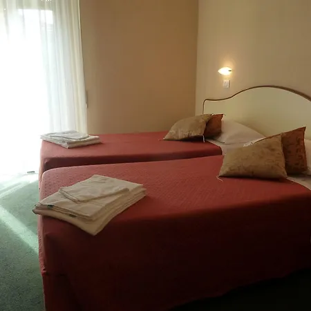 Crosal Hotel Rimini