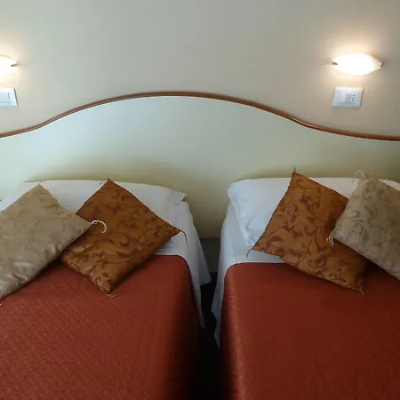Hotel Crosal Rimini