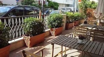 Annetta Hotel