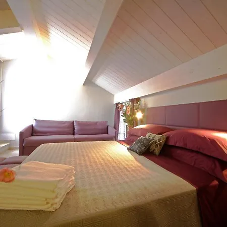 Aparthotel Le Viole 3*