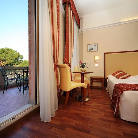 Hotel Adriatica Ambienthotels 4*