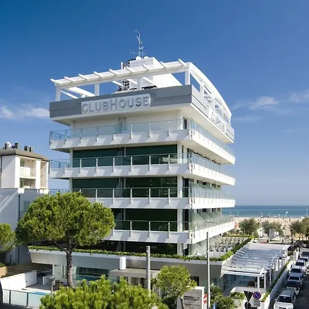 Hotel Club House 4*