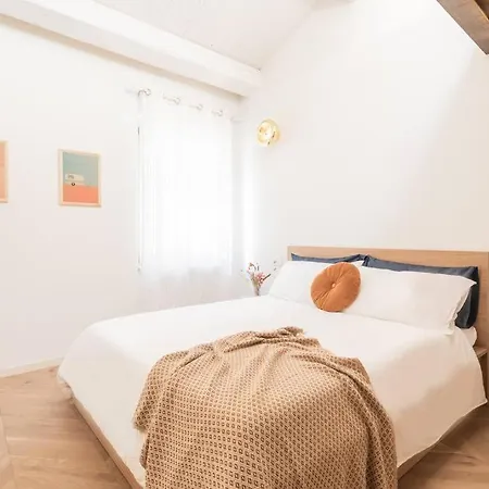Luxury & Design: Oasi Nel Centro Storico Di Villa *