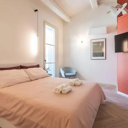 Luxury & Design: Oasi Nel Centro Storico Di Villa Rimini