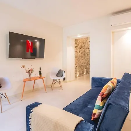 Luxury & Design: Oasi Nel Centro Storico Di Villa Rimini
