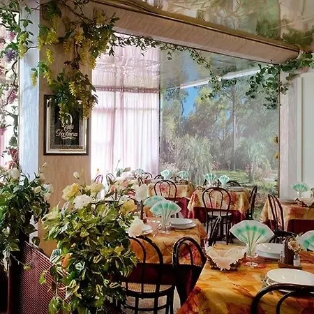 Hotel Des Bains Rimini