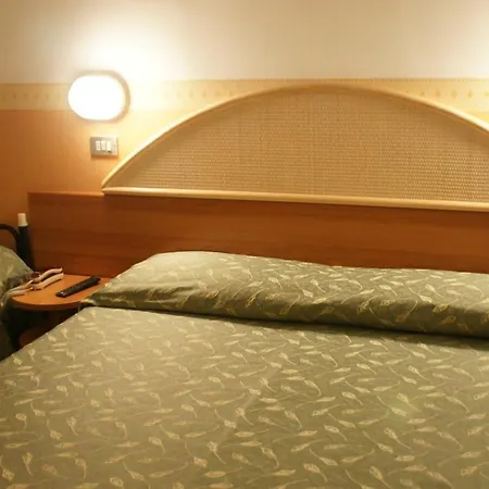 Otel Verudella 2*