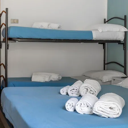 Hotel Maris