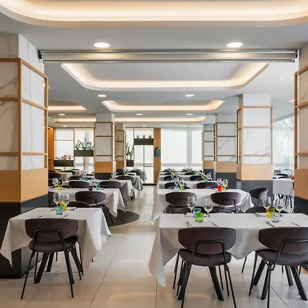 Aqua Hotel 4*