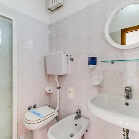 Vela D'oro Hotel 3*