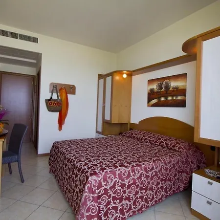 Palm Sea View 3*