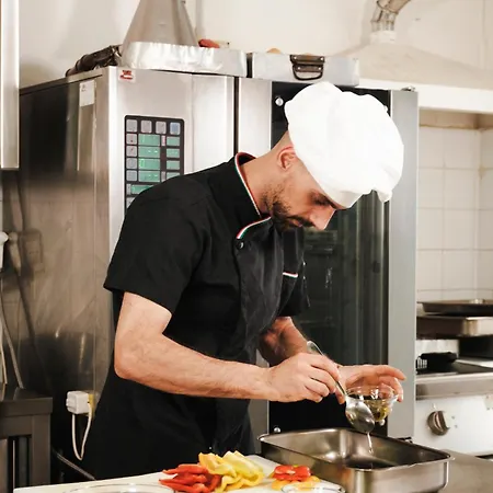 Otel Cheri Rimini
