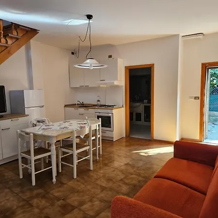 Casa Ronci - Centro Storico - Palacongressi Holiday home *