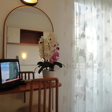 Mantovani Mariù 3* Rimini