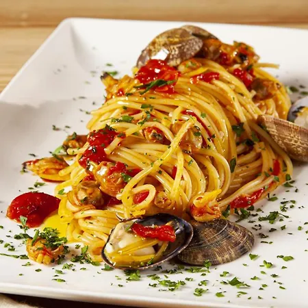 فندق مبيت وإفطار Half Moon Airport Restaurant ريميني