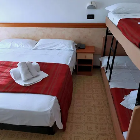 Ben Hotel