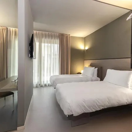 Open 4* Rimini