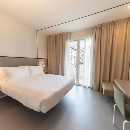 Hotel Open 4*
