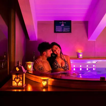 Hotel You&me