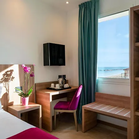 Hotel You&me Rimini