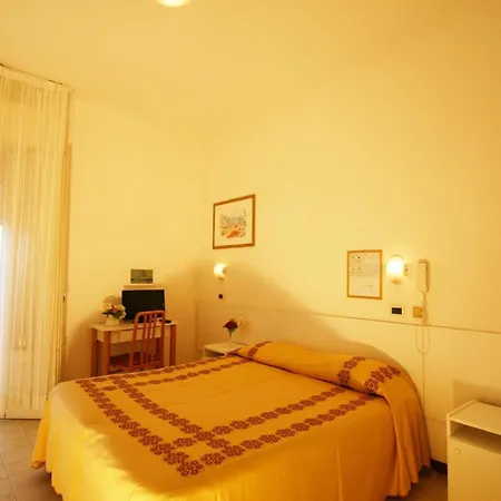 Eureka 3*