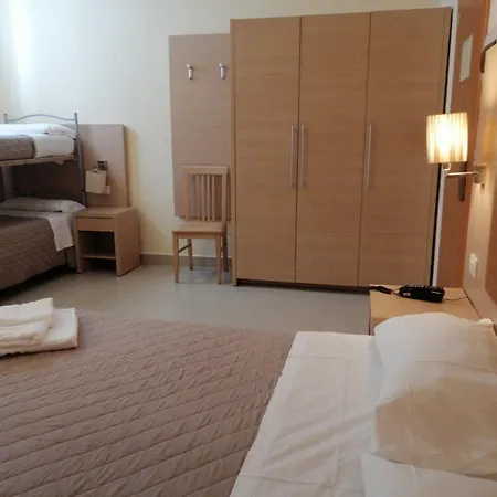 Hotell Cuba Aeroport Restaurant 3*