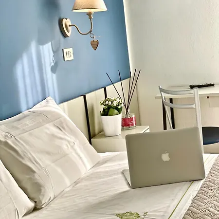 Hotel Alfa Anche In 2*