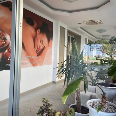 Butterfly Wellness & Hotel 3*