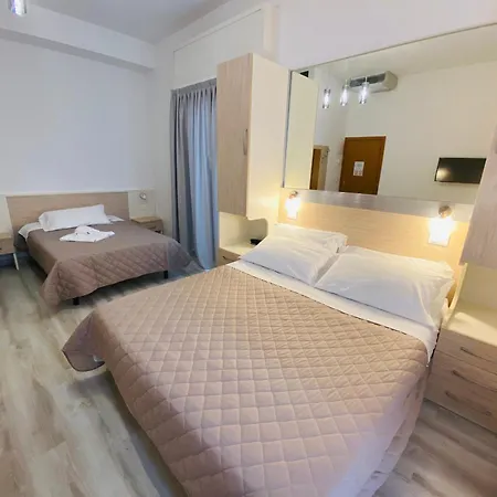 Hotel Butterfly Wellness & 3*