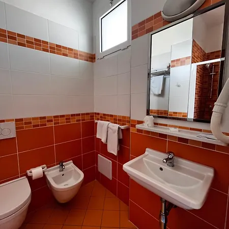 Hotel Morfeo - Young People (adults Only) 3*