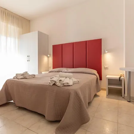 Ribot Hotel 3*