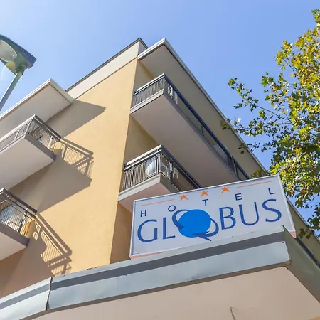 Отель Globus